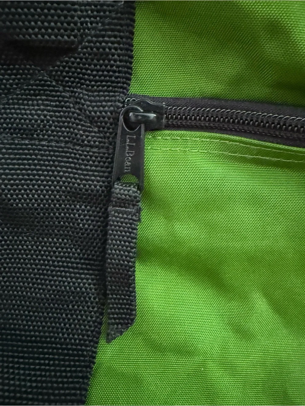 LL BEAN Adventure Duffle Bag Heavy Duty Green & Black Large Travel 15x29.5x13
